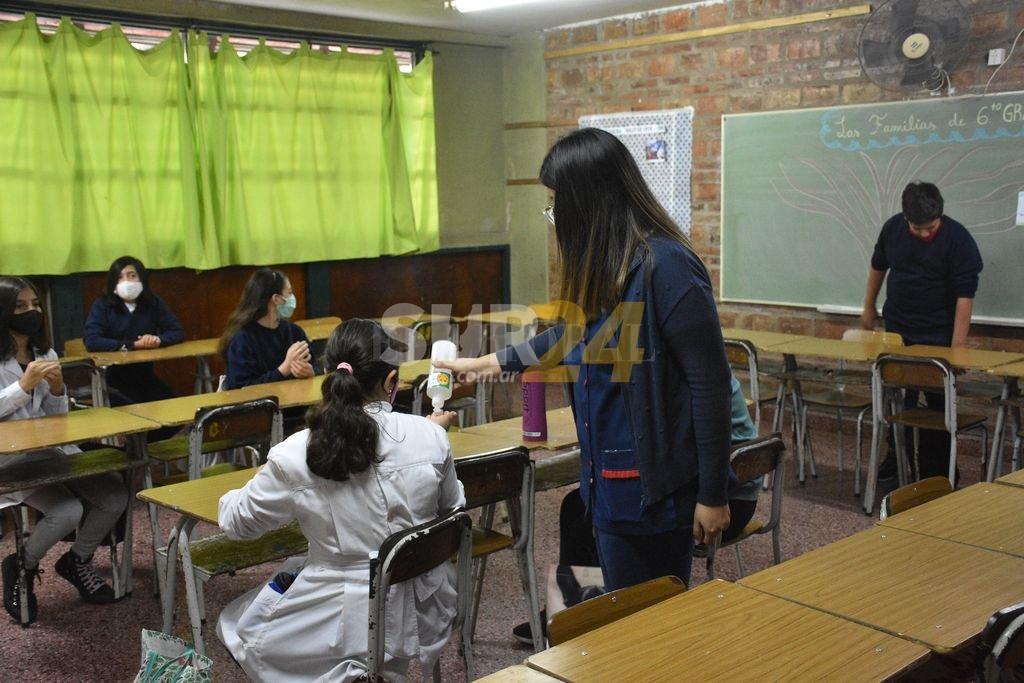 Gremios docentes piden “medidas urgentes” y “conciencia social” para sostener las clases