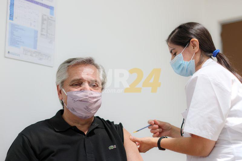 Alberto Fernández dio positivo de coronavirus y permanece aislado en Olivos