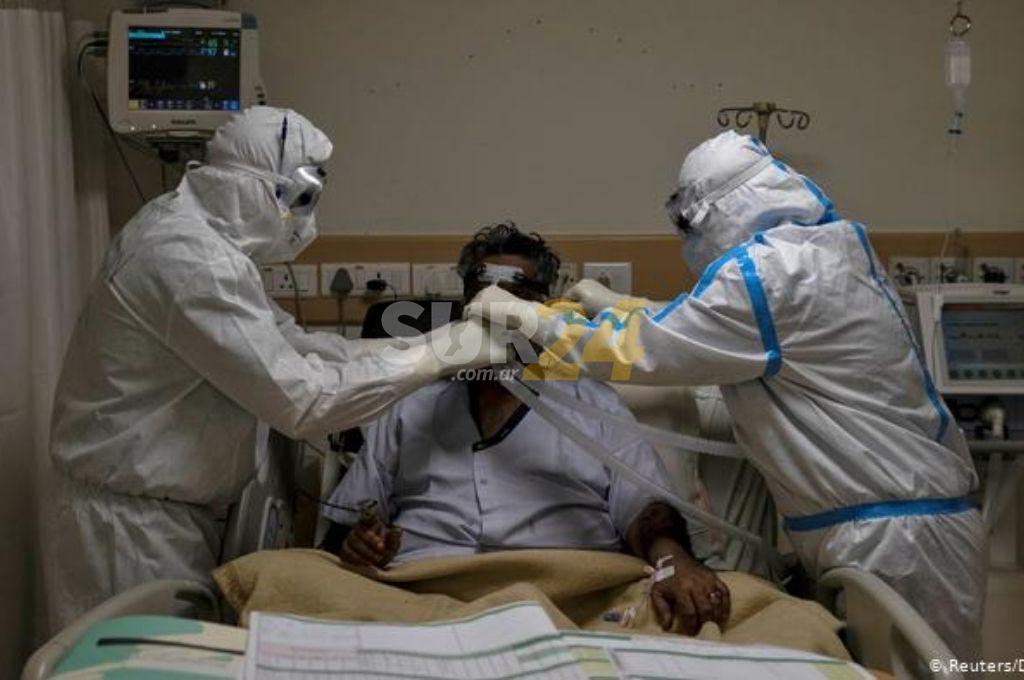 India establece un nuevo récord mundial de casos diarios de coronavirus