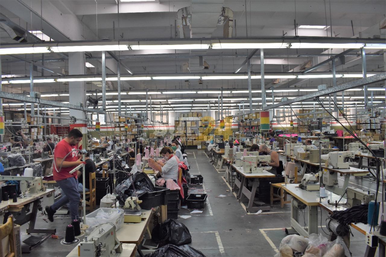 Enrico presentó proyecto de ley para que la Cooperativa de Trabajo Textil de Carreras continúe trabajando