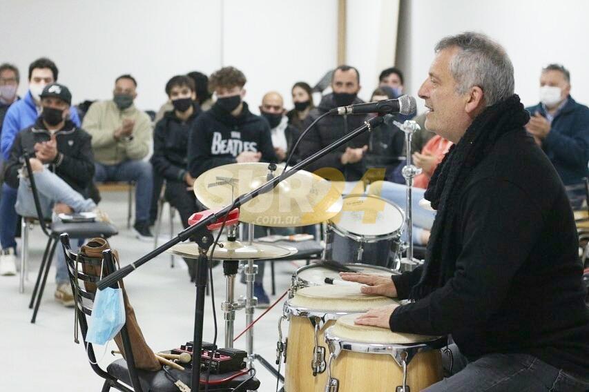 Quintino Cinalli dictó un taller para músicos de la Banda Municipal