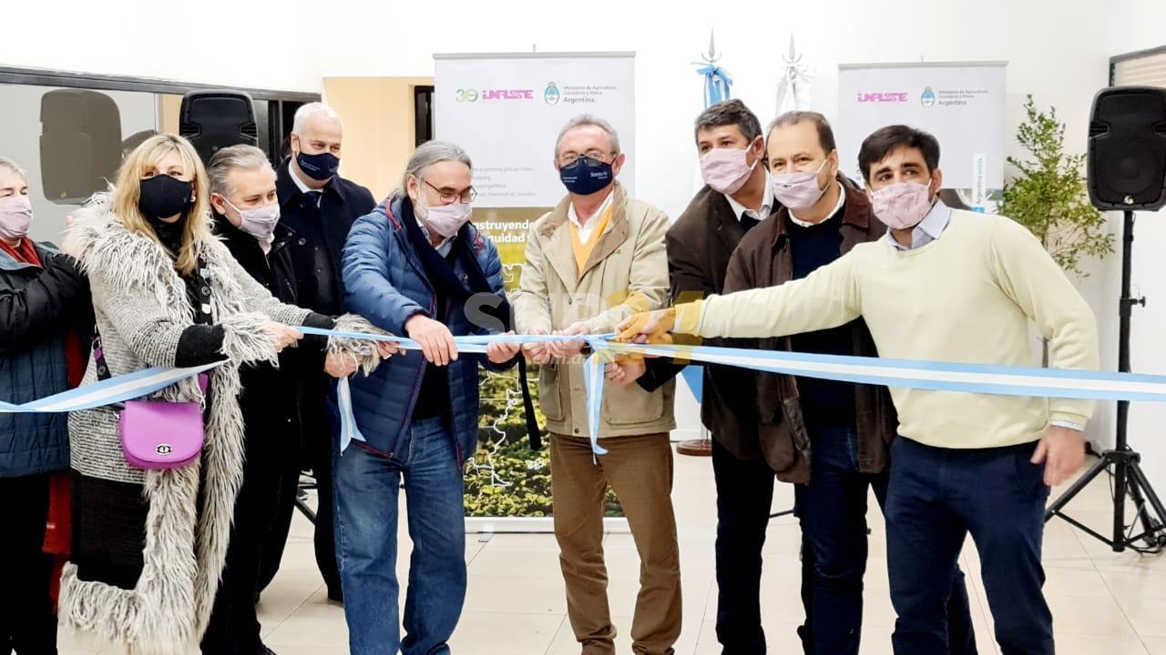 Sacnun y Basterra inauguraron una nueva oficina regional del INASE