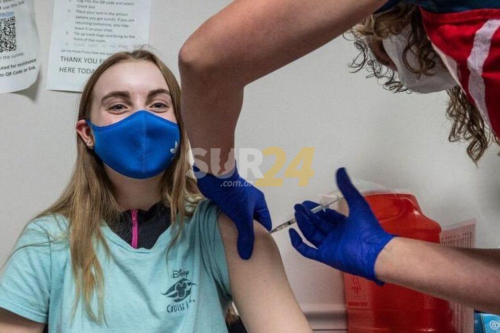 Vacunación en Santa Fe: desde este miércoles podrán inscribirse menores de 12 a 17 años con comorbilidades