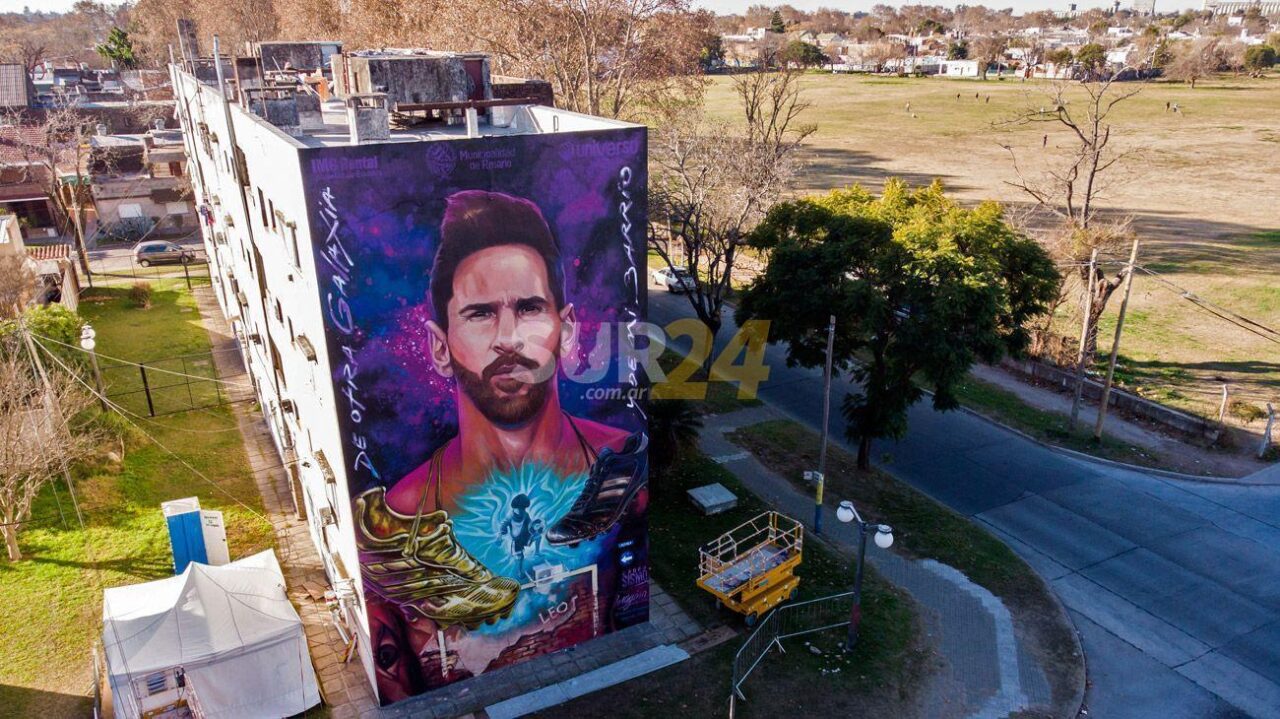 Un maggiolense entre los creadores del mural de Lionel Messi