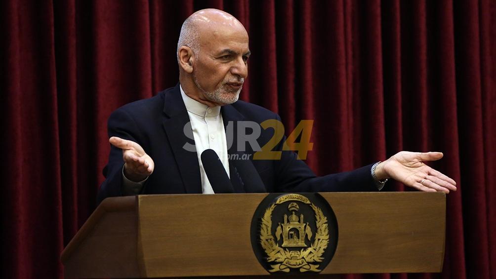 Ghani abandonó Afganistán tras la llegada de los talibanes a Kabul