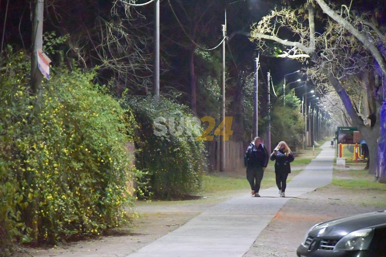 Chiarella y la CEVT inauguraron nuevas luces led y puesta en valor de la senda peatonal camino al Cementerio