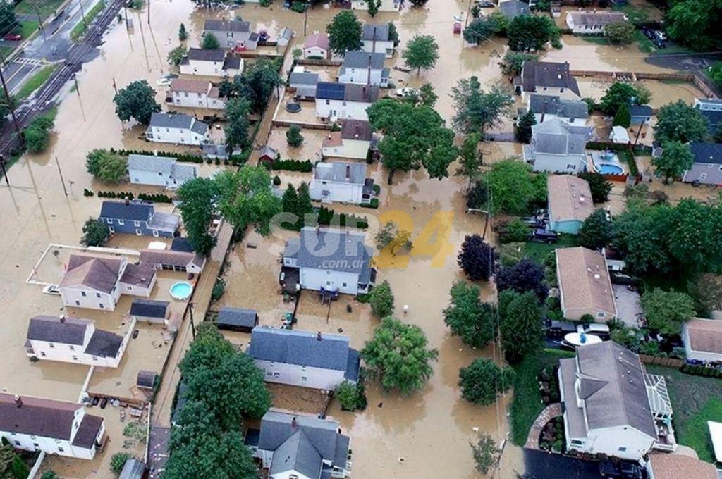 Inundaciones en el sur de EEUU: al menos 21 muertos y decenas de desaparecidos