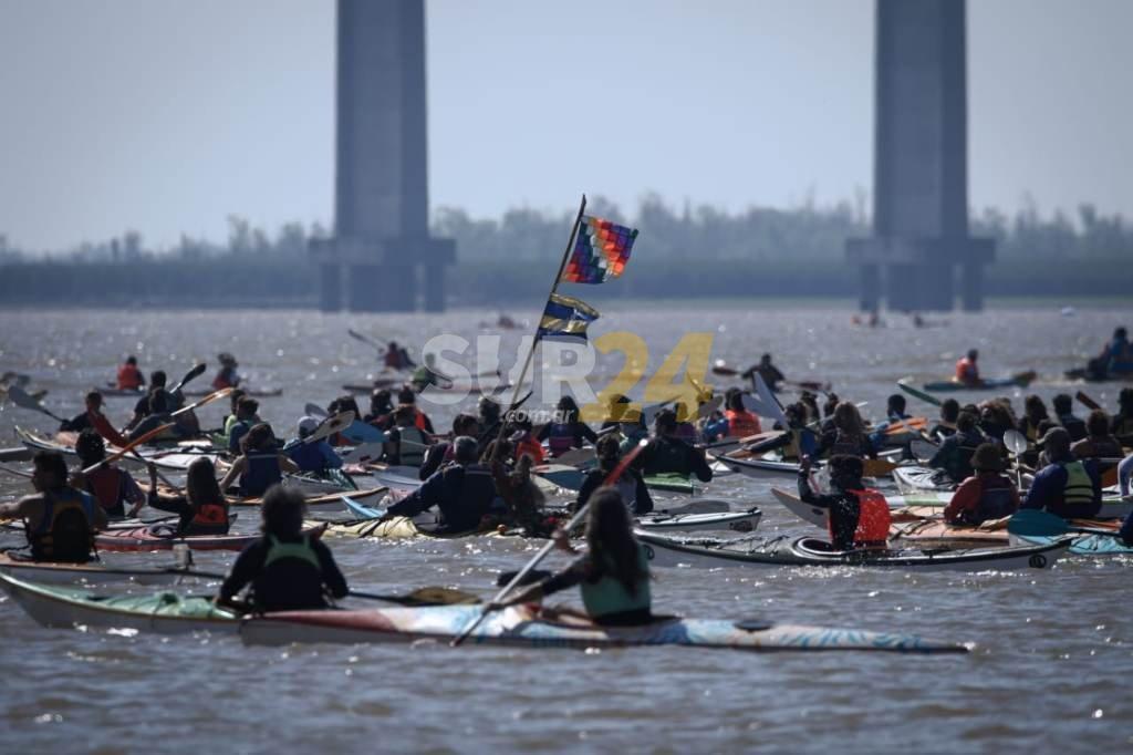 Hartos del humo, ambientalistas cortarán el puente Rosario – Victoria