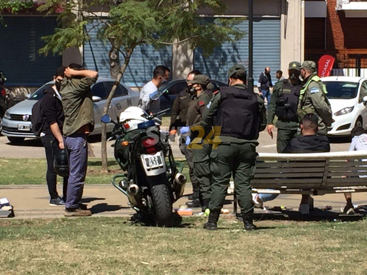 Operativo antidroga de Gendarmería en plaza San Martín