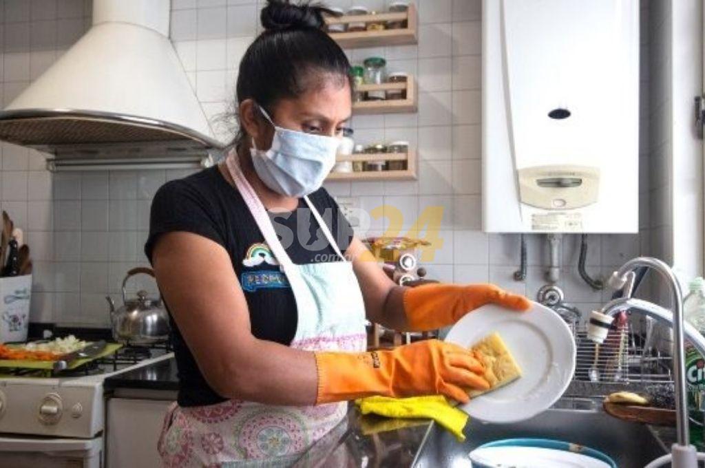 Una de cada 7 mujeres empleadas se dedica a trabajo doméstico en casas particulares
