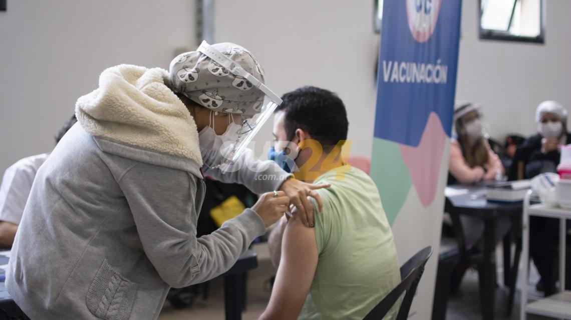 Covid-19: más del 90% de los santafesinos adhirió al plan de vacunación provincial