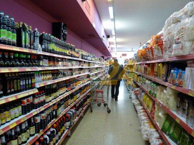 Supermercados chinos piden ser incluidos en el congelamiento de precios