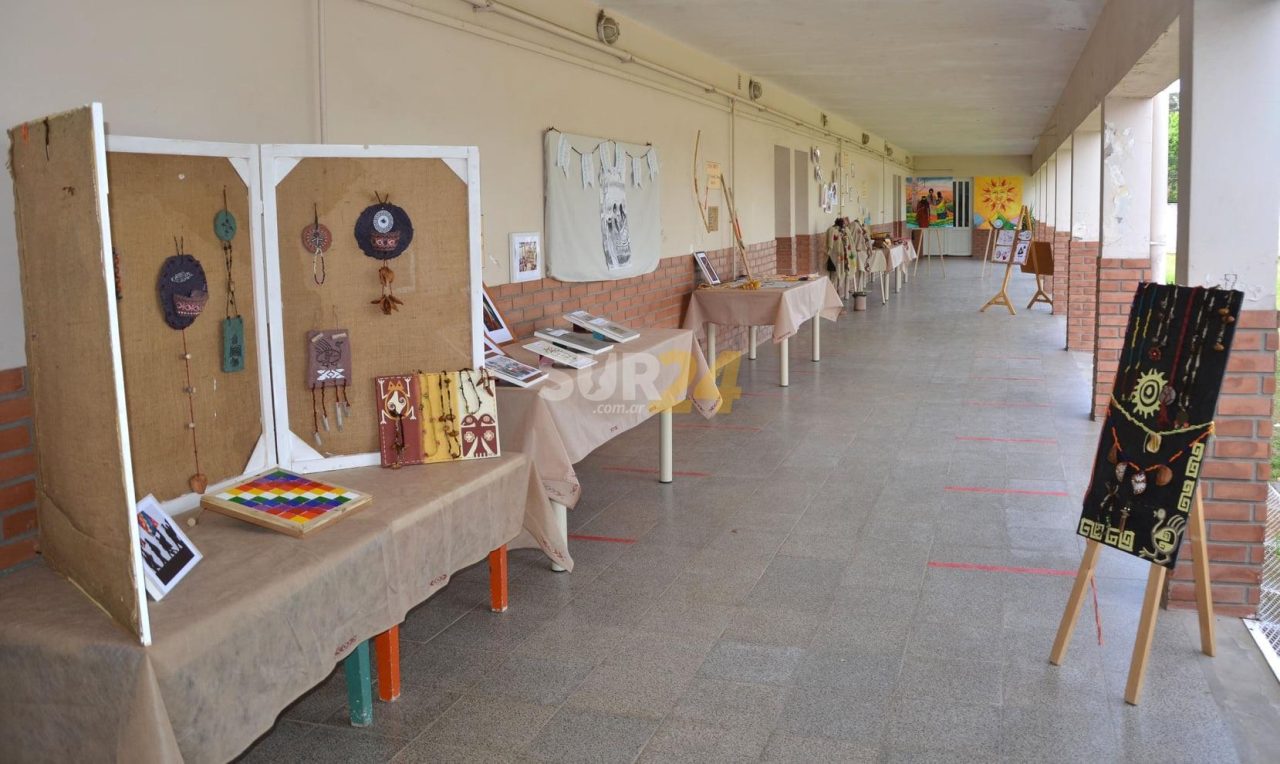 Villa Cañás: Día del Respeto a la Diversidad Cultural con acto y muestra de arte en Escuela Especial