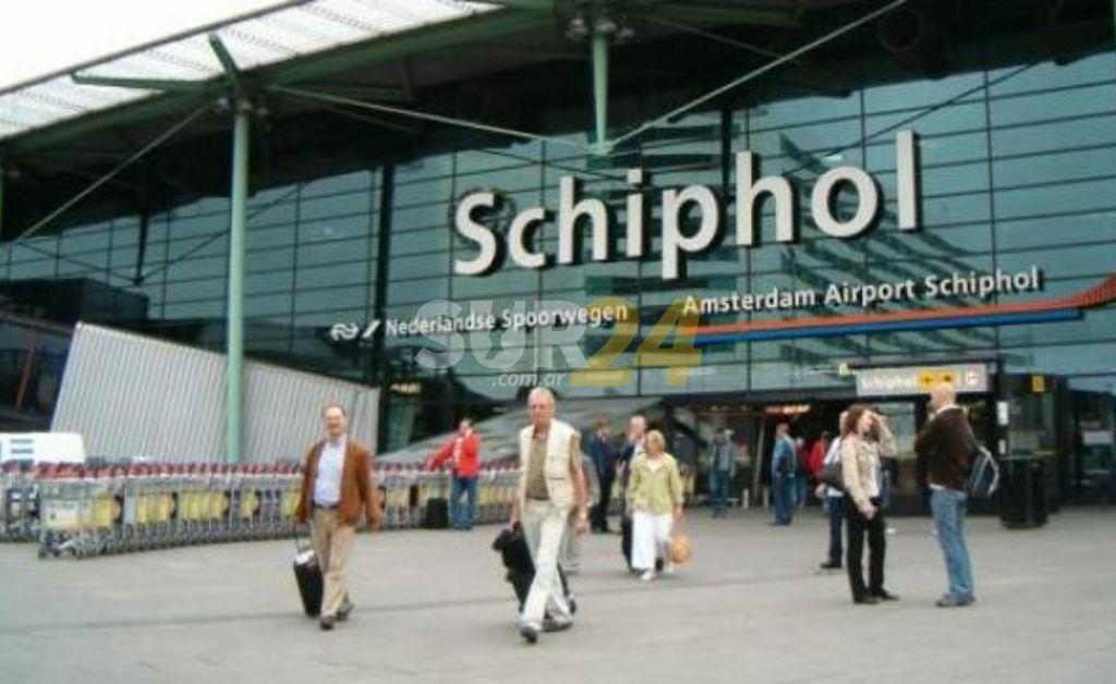 Más de 60 pasajeros provenientes de Sudáfrica dan positivo al aterrizar en Ámsterdam