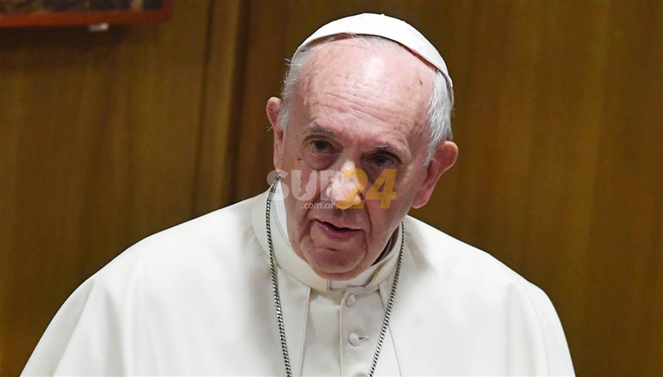 Para el papa Francisco es un “deber imprescindible” proteger a los jóvenes de los abusos