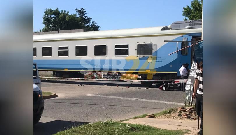 Accidente fatal: Un motociclista fue arrollado por el tren que iba de Rufino a Buenos Aires