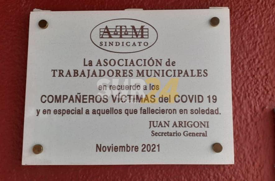 La ATM coloca placas por los municipales y familiares, víctimas del Covid-19 en Venado y la región