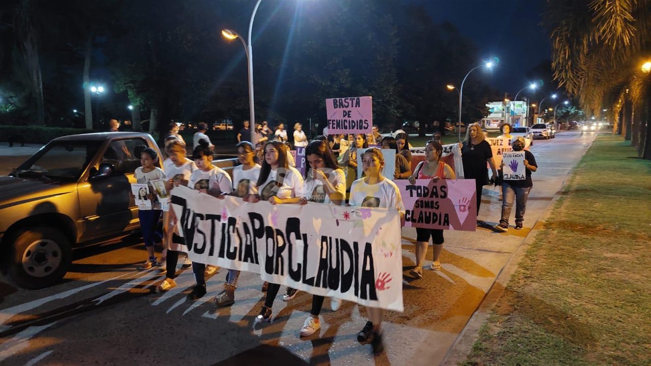 Villa Cañás: nueva marcha en reclamo de justicia por Claudia González