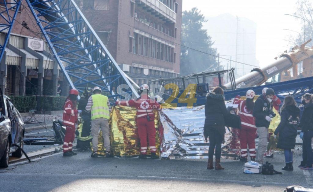 Al menos tres muertos y varios heridos por el derrumbe de una grúa en Italia