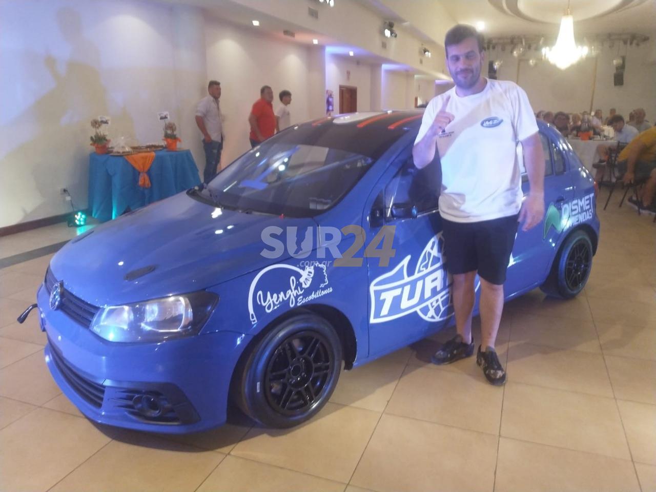 Martín Simeoni festejó el título en el Car Show Santafesino