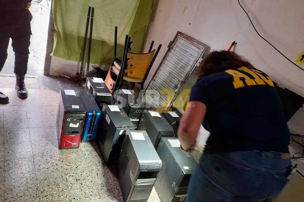 Rosario: hallan casino clandestino oculto en una vivienda particular 