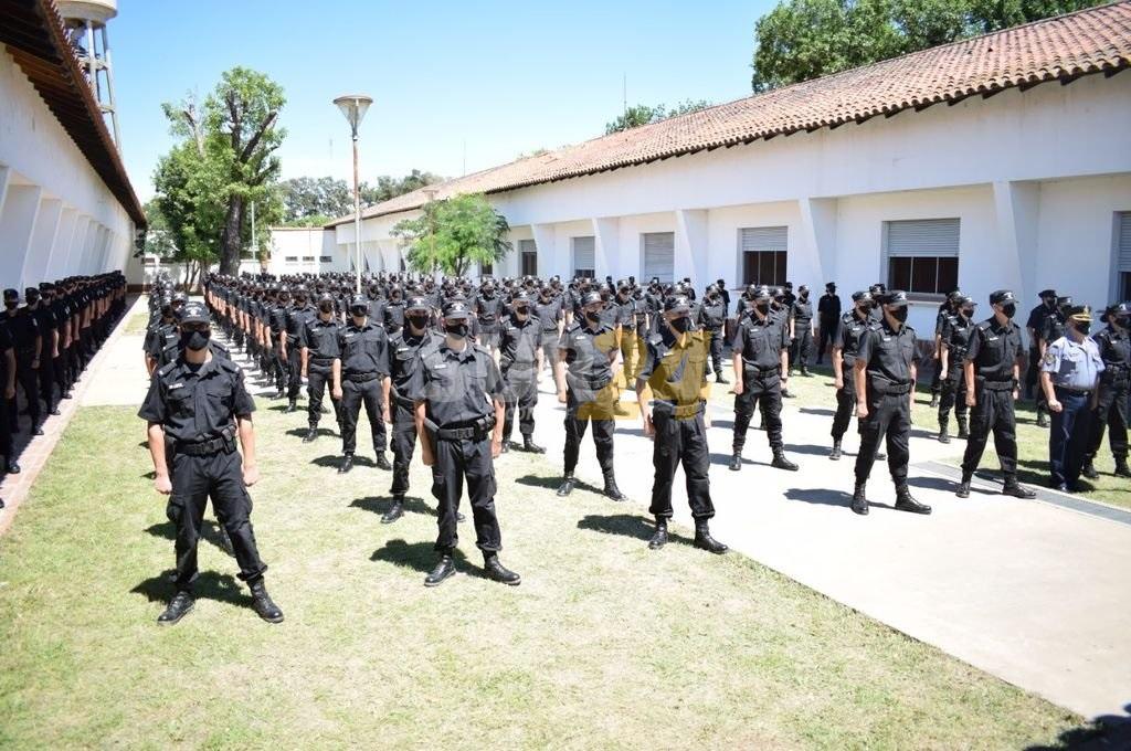 La provincia de Santa Fe suma 800 nuevos policías: cómo se distribuirán