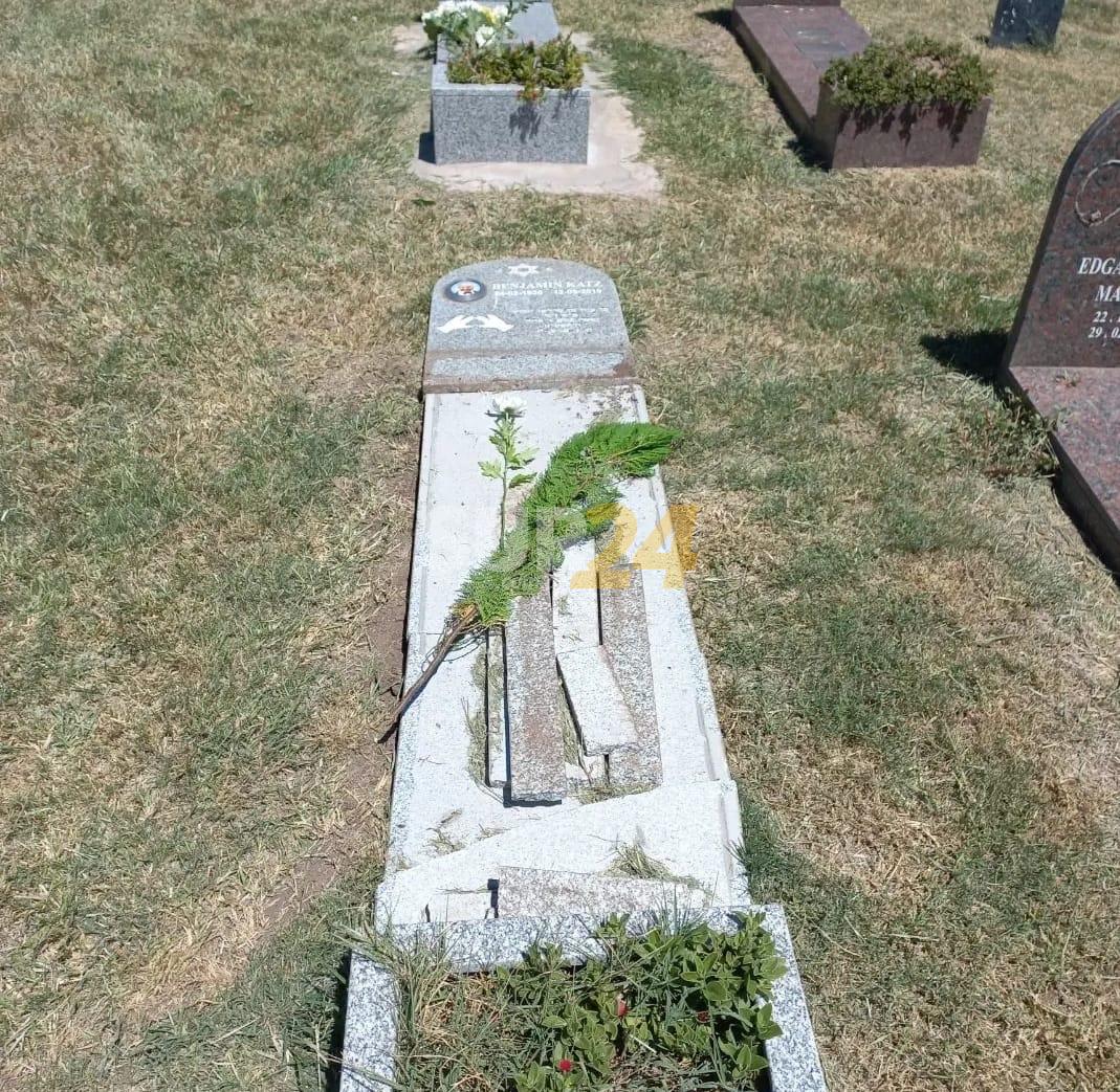 Rosario: el día que recordaba a víctimas del Holocausto profanaron tumbas del cementerio israelita