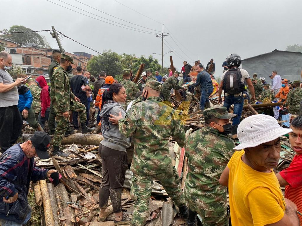 Colombia: ascienden a 14 los fallecidos tras el deslizamiento de tierra