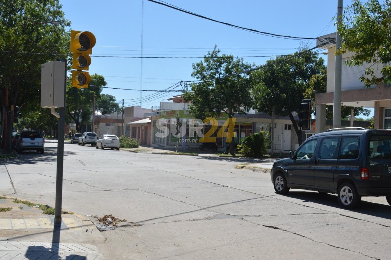 Municipio instaló semáforos en Lisandro de la Torre y Rivadavia
