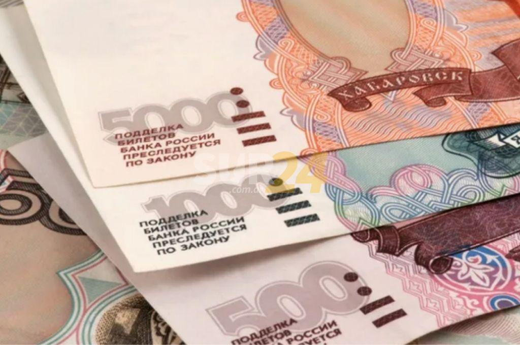 La moneda rusa ya se devaluó más del 60% desde el inicio de la guerra