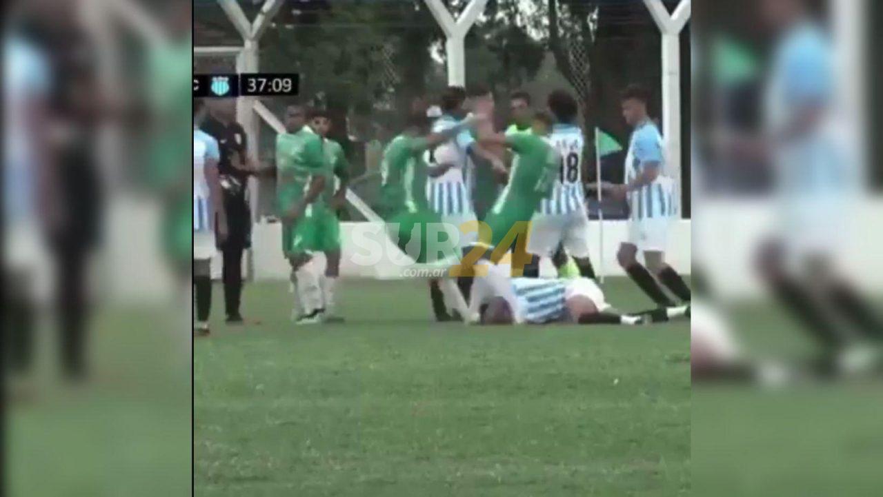 Video: brutal agresión entre jugadores de la Liga Venadense