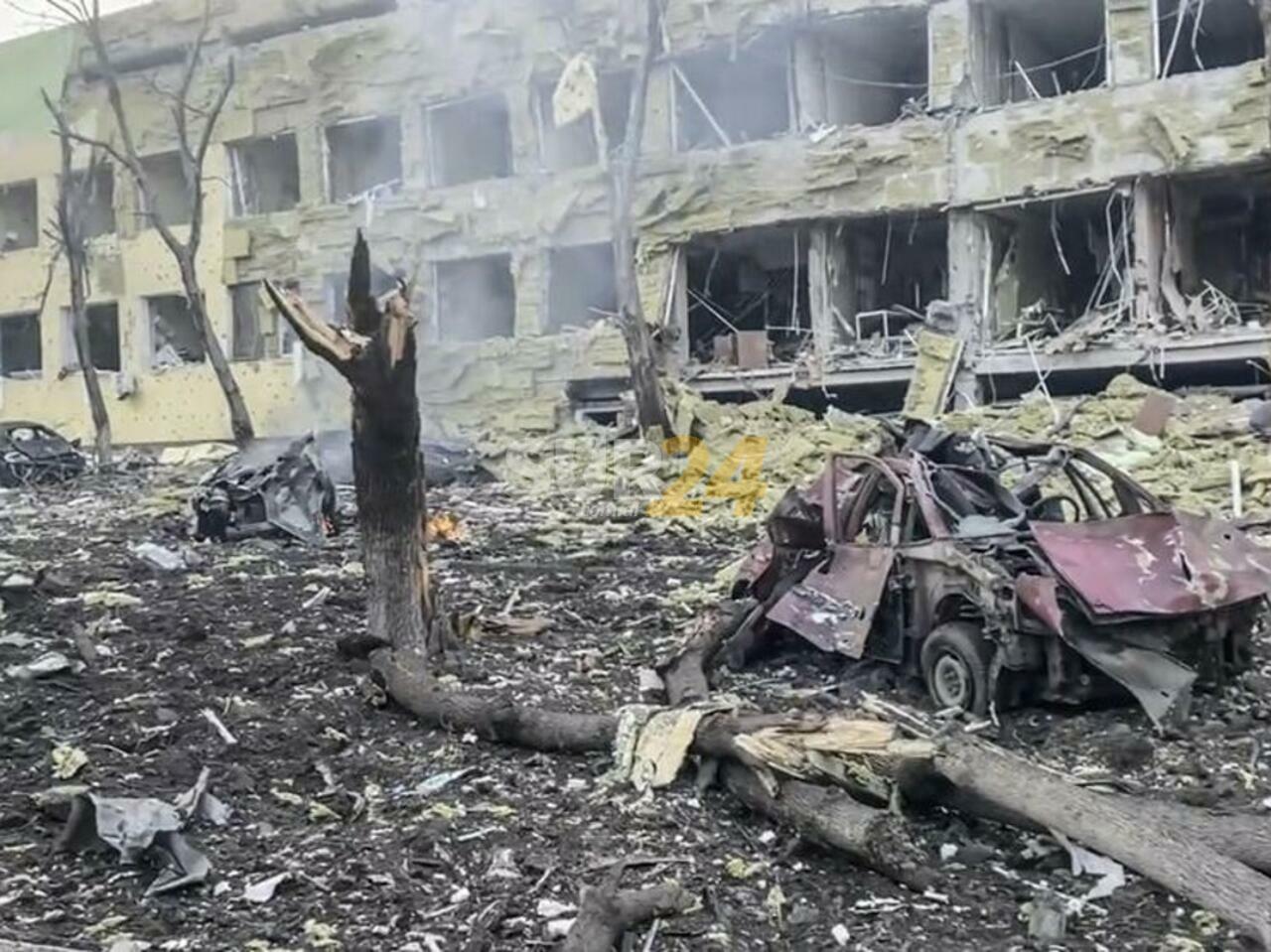 Horror: Rusia bombardeó un hospital de niños en Mariúpol