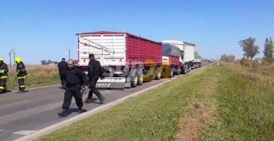 Accidente fatal entre tres camiones sobre ruta 33, entre Villada y Chabás