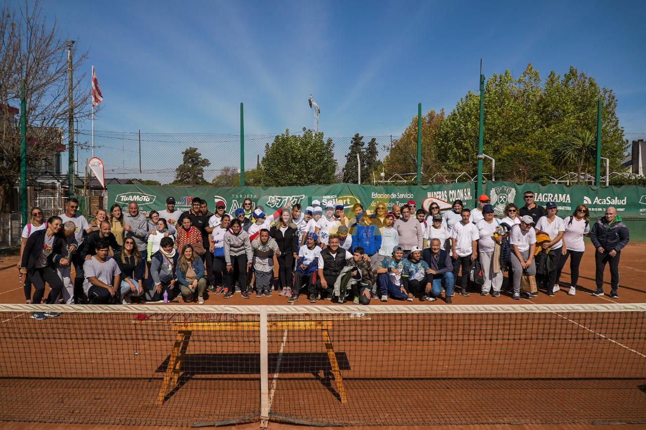 Firmat vivió el Primer Encuentro Regional de Tenis Adaptado