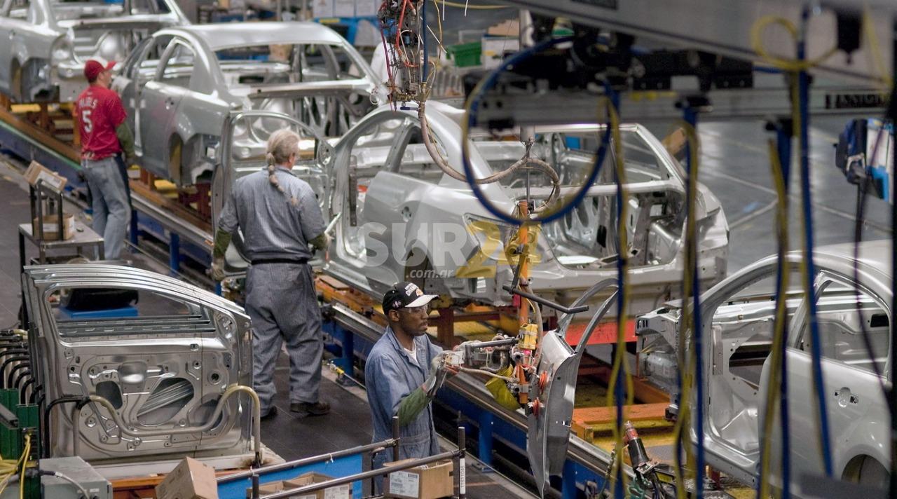Subas de la producción en las fábricas argentinas