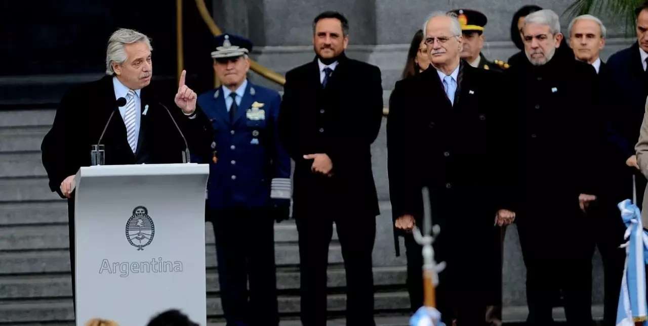Alberto Fernández conmemoró el Día de la Bandera sin Cristina Kirchner