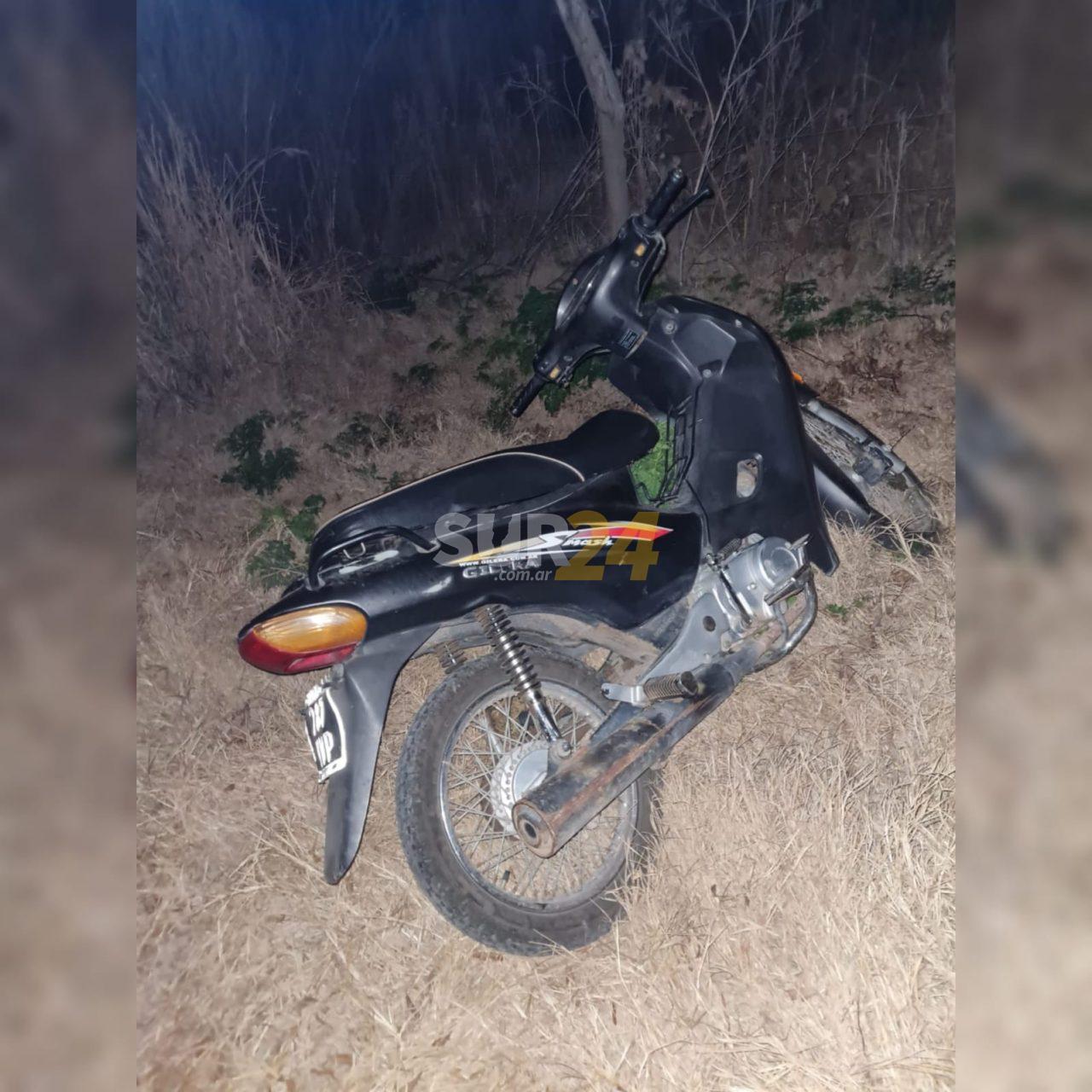 Venado Tuerto: recuperan una moto robada mientras revisaban un desarmadero 