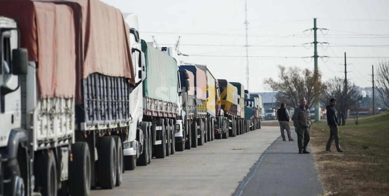 Paro de transportistas por falta de gasoil en Tucumán