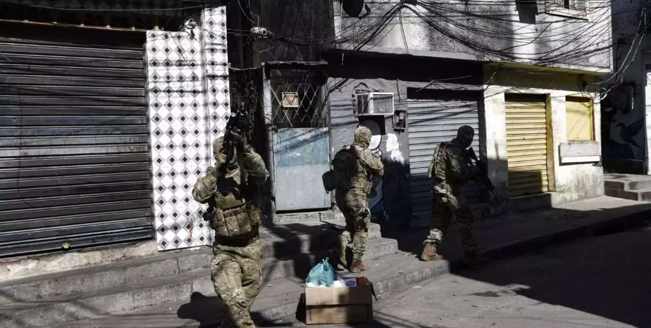 Un operativo policial en una favela de Río de Janeiro dejó 18 muertos 