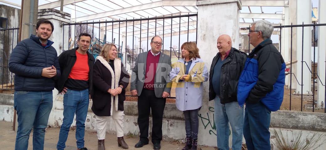 La ministra Frana recorrió las obras en el Colegio Industrial de Venado Tuerto