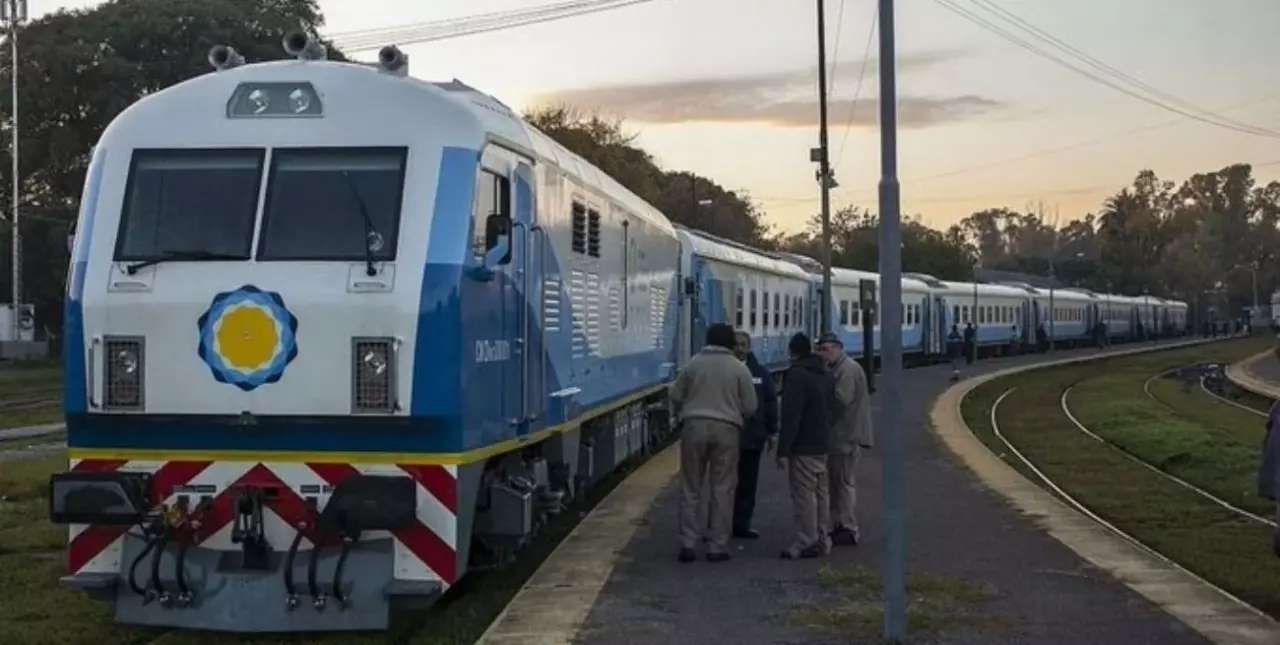 Vuelve el tren de pasajeros a San Luis después de 30 años 