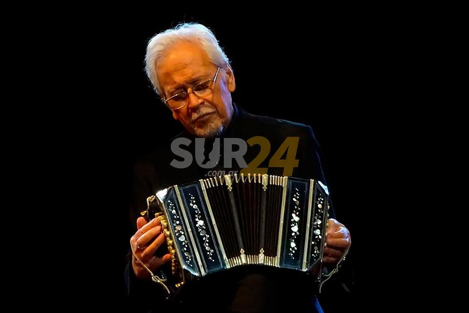 El bandoneonista Walter Ríos presenta “Mi mundo en 80 años”
