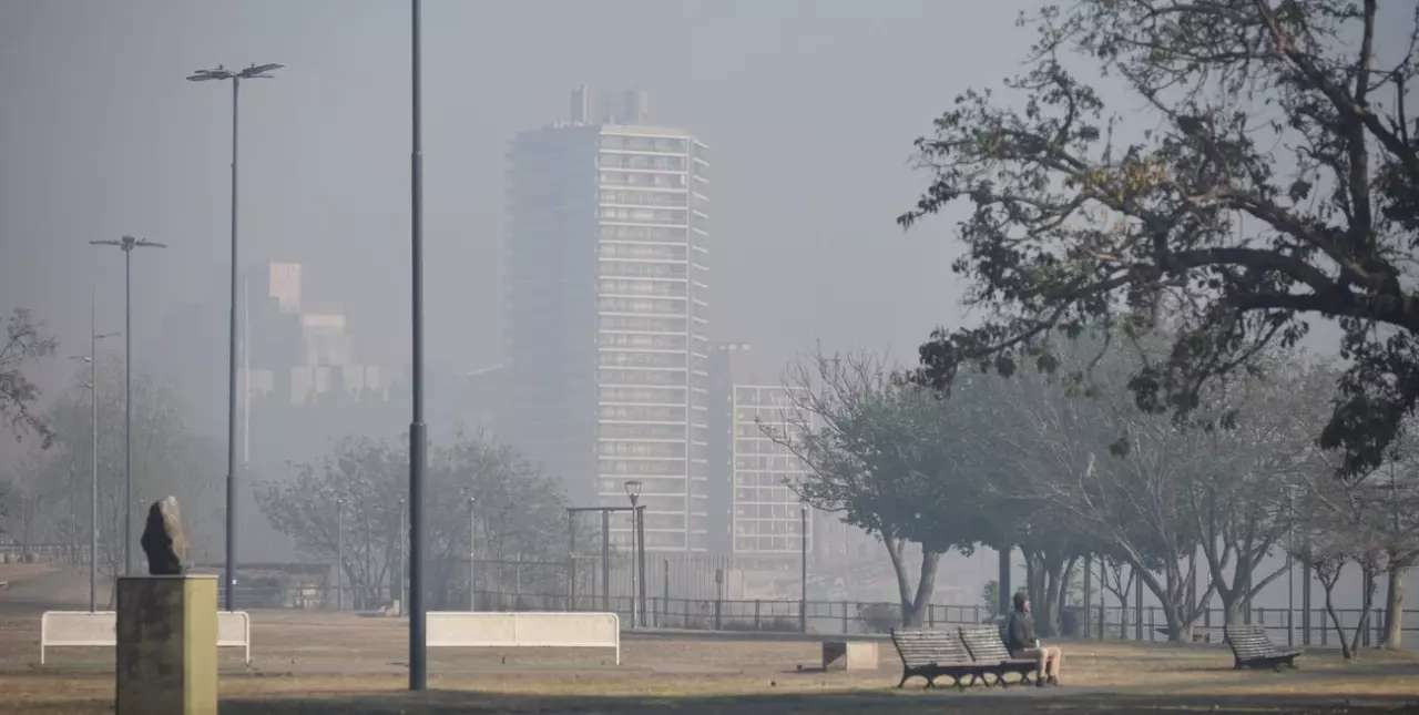 Se registró en Rosario un aumento en las consultas médicas por el humo