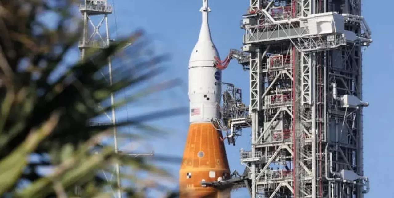 Prueban con éxito en tierra el cohete para la misión Artemis I y se prepara para un nuevo intento