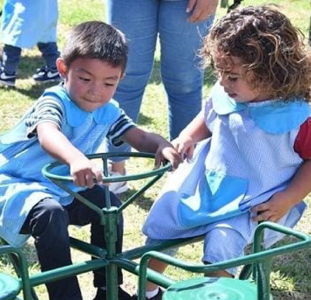 Más de 100 niños inscriptos entre los jardines municipales “Huellitas” y “Manasitos” 