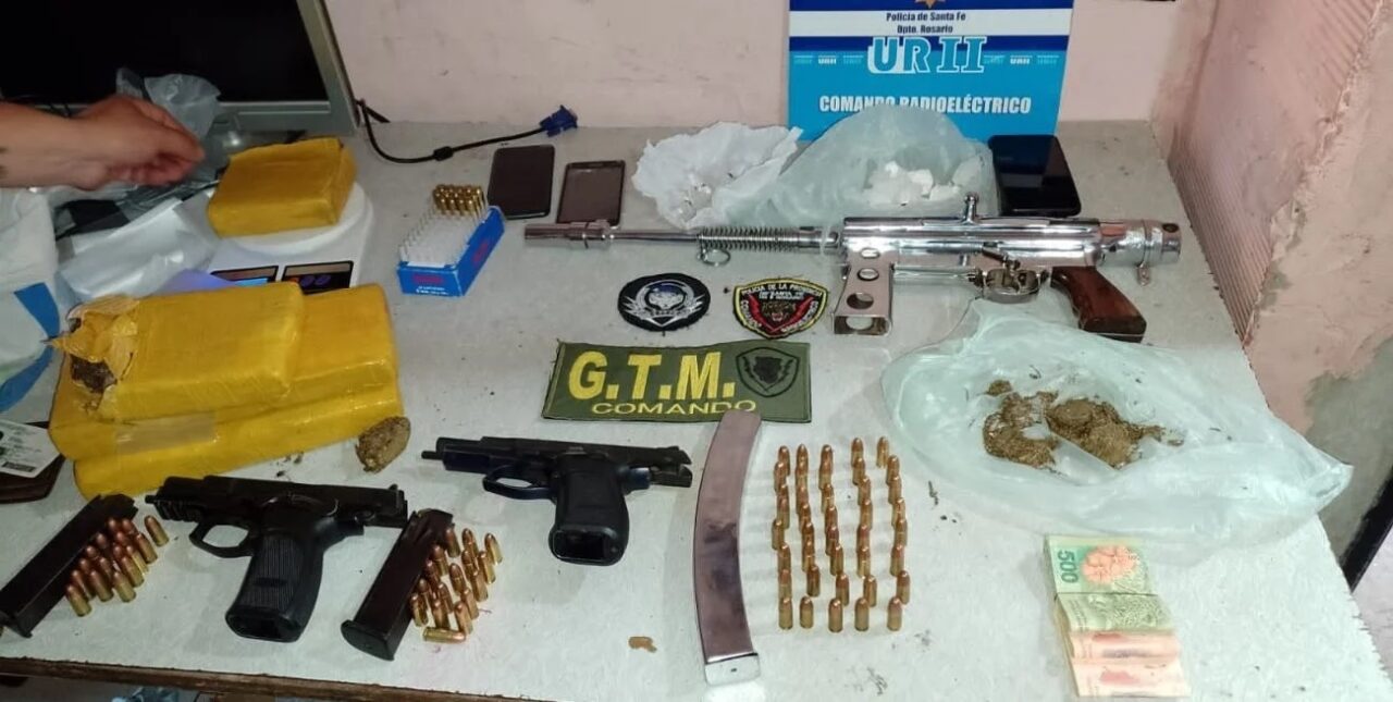 Una ametralladora, entre las 17 armas que secuestró la policía provincial en las últimas horas