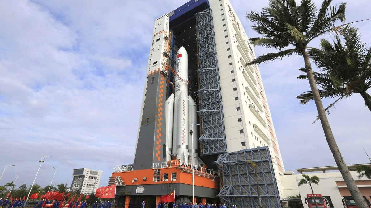 China lanzó el último módulo para poder poner operativa su estación espacial