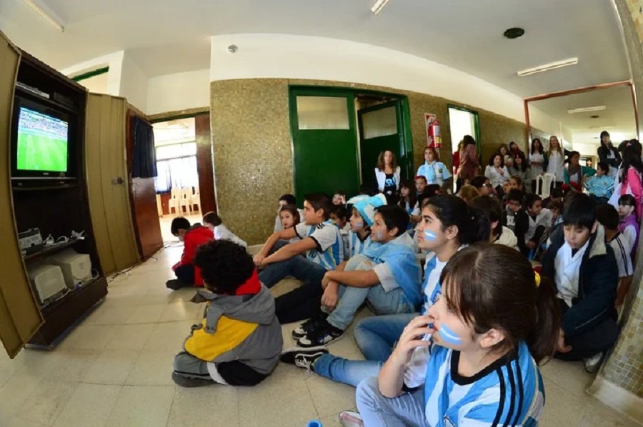Las escuelas del sur santafesino se preparan para disfrutar del Mundial