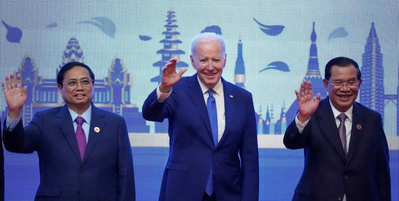 Otro más: Joe Biden confundió a Camboya con Colombia en la cumbre de la ASEAN