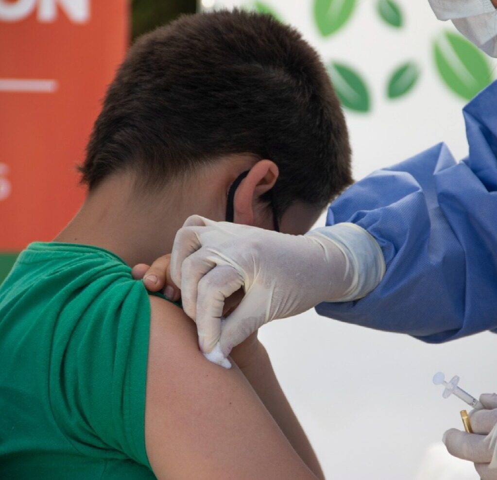 Salud: últimos días de la campaña de vacunación para niños contra cuatro enfermedades 